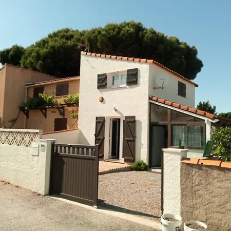 Nyaraló Les Bleuets