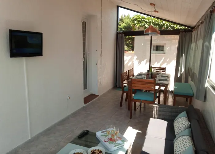 Dom wakacyjny Les Bleuets, Bord De Mer, Quartier Calme, Climatisation, Verandas Sainte-Marie-la-Mer